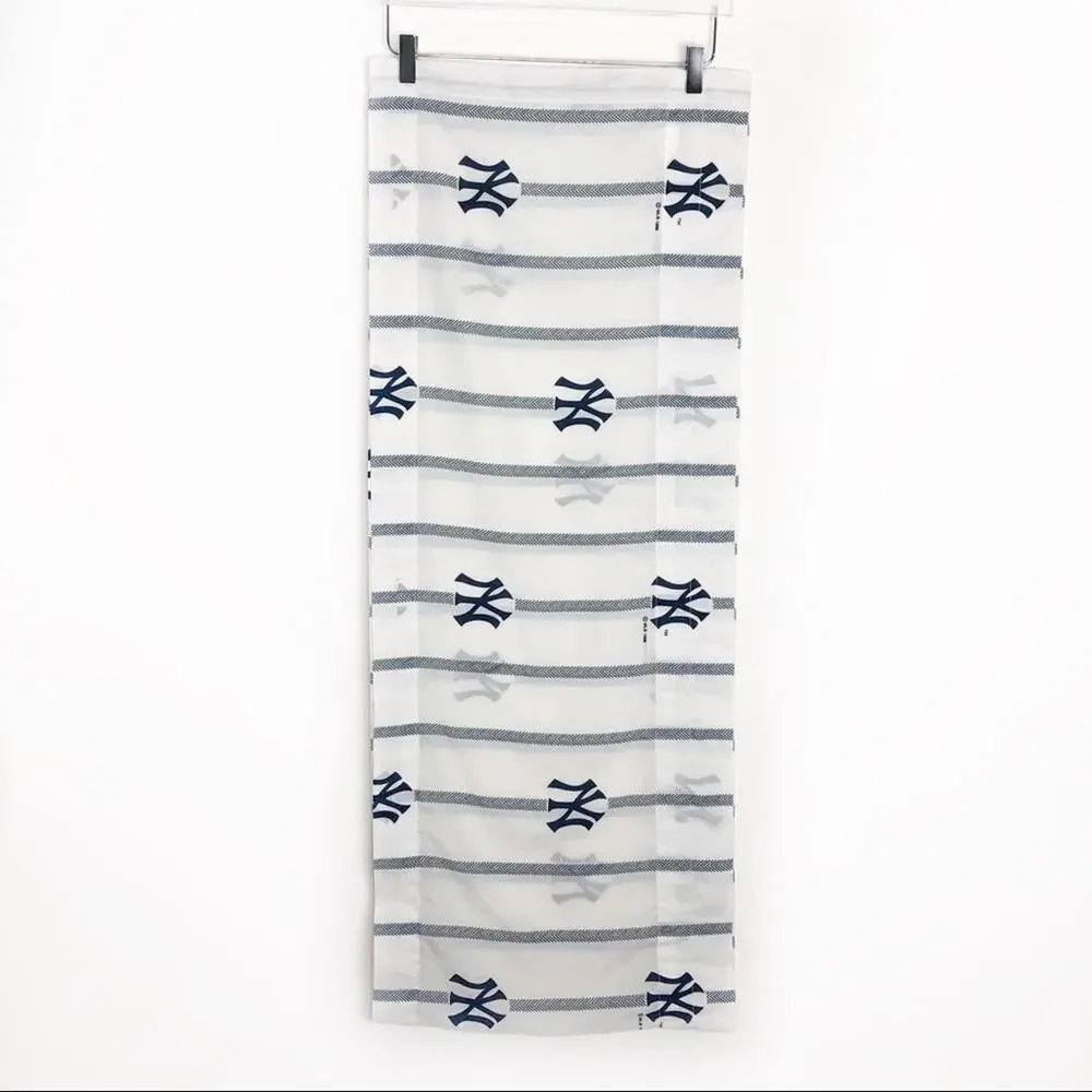 Vintage 1996 NY Yankees Curtain Window Valance